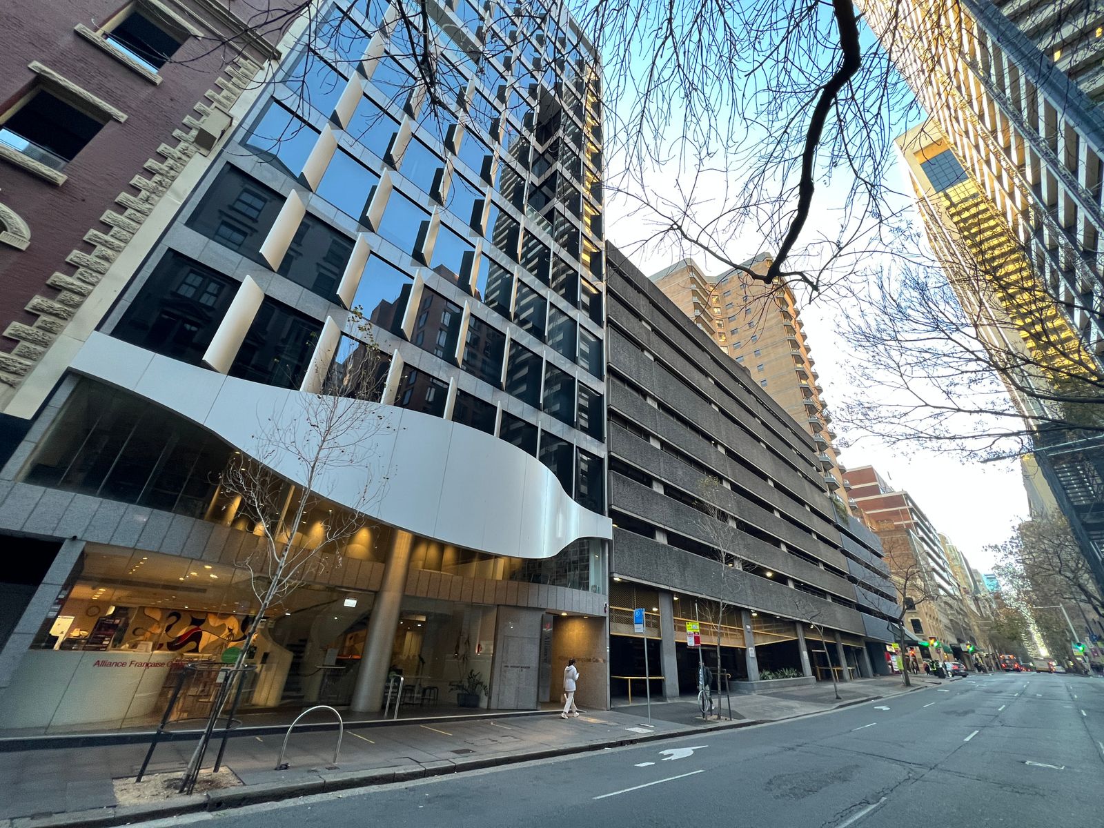 CITY CAR SPACE FOR LEASE