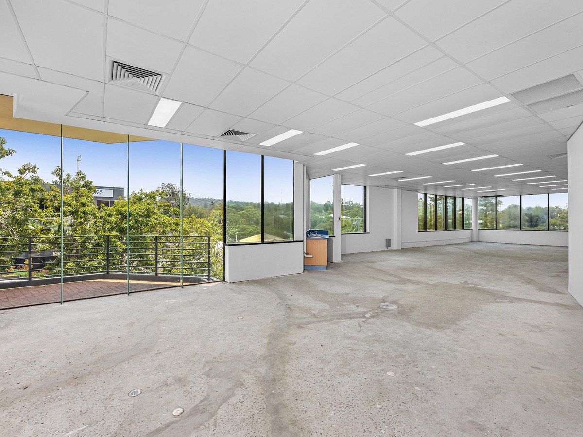 Last remaining Retail Tenancy in Prime Location